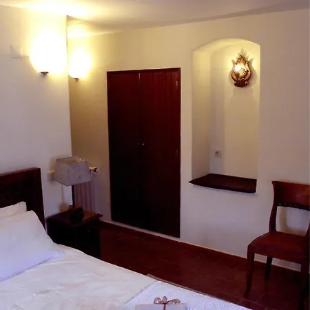 Casa Do Fontanario De - Turismo De Habitacao Penzion Óbidos